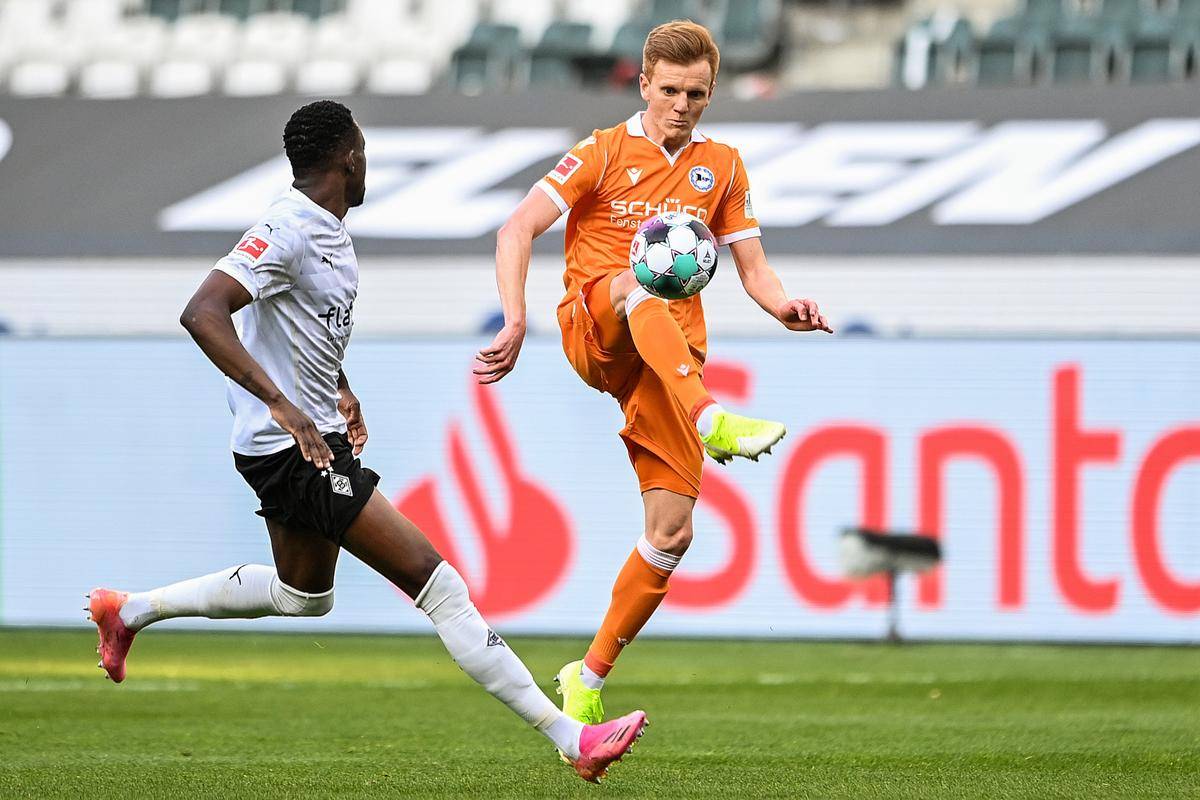 九游体育平台 -艾跃进谈日本完整版