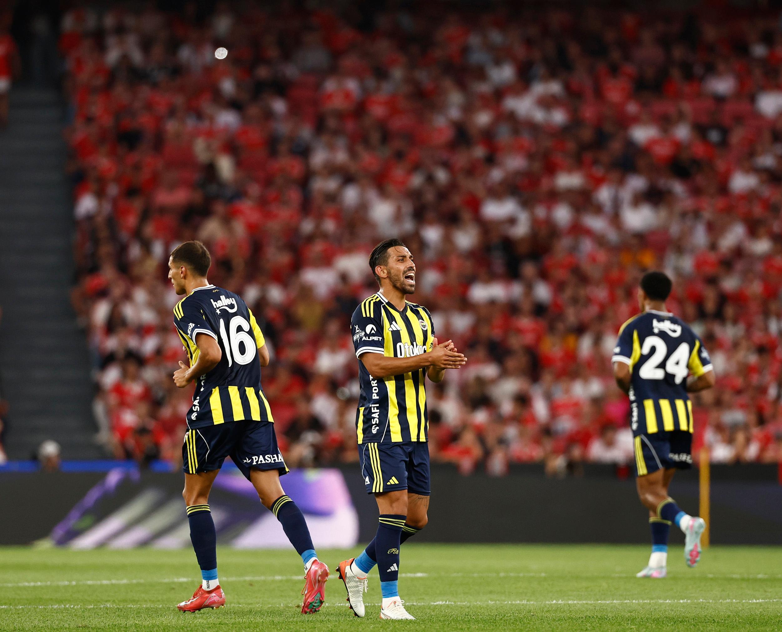 九游体育 -今夜拜仁慕尼黑备战欧超杯，远射贴柱细节曝光，压力陡增，控场能力受关注 